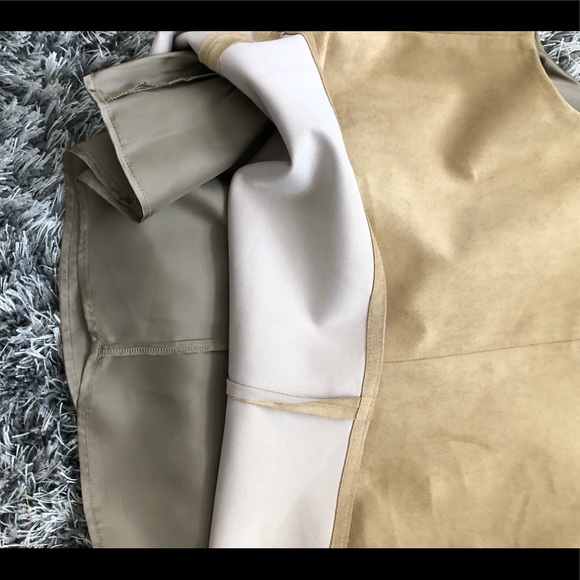 🖤🖤Babaton Faux Suede Rolando Blouse - Picture 5 of 6